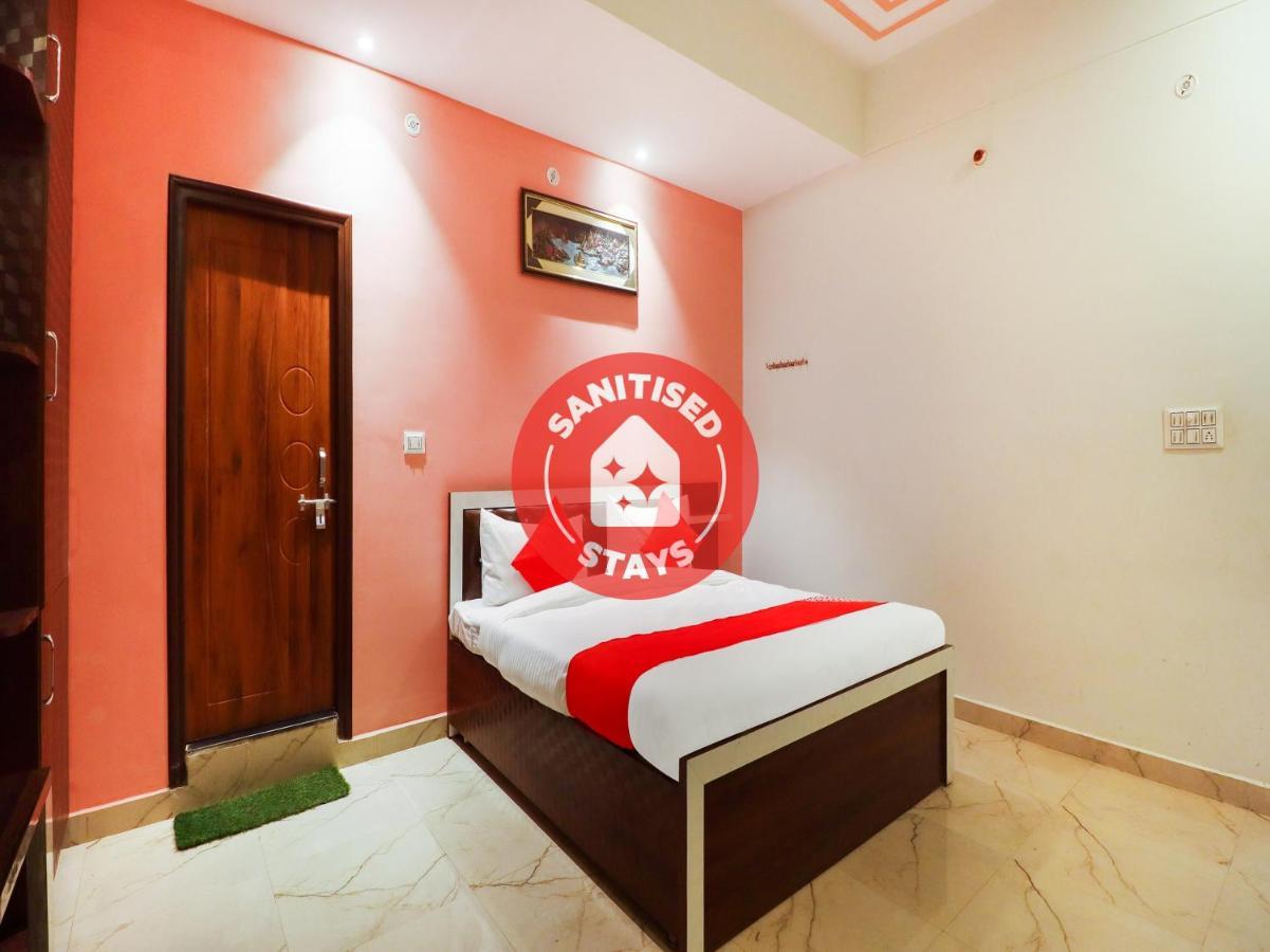 Oyo Lck1233 Rivaaj Palace لاكناو المظهر الخارجي الصورة